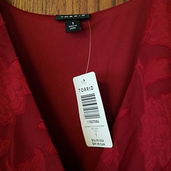 🔆NWT🔆 Torrid Wrap Dress - Picture 2 of 3